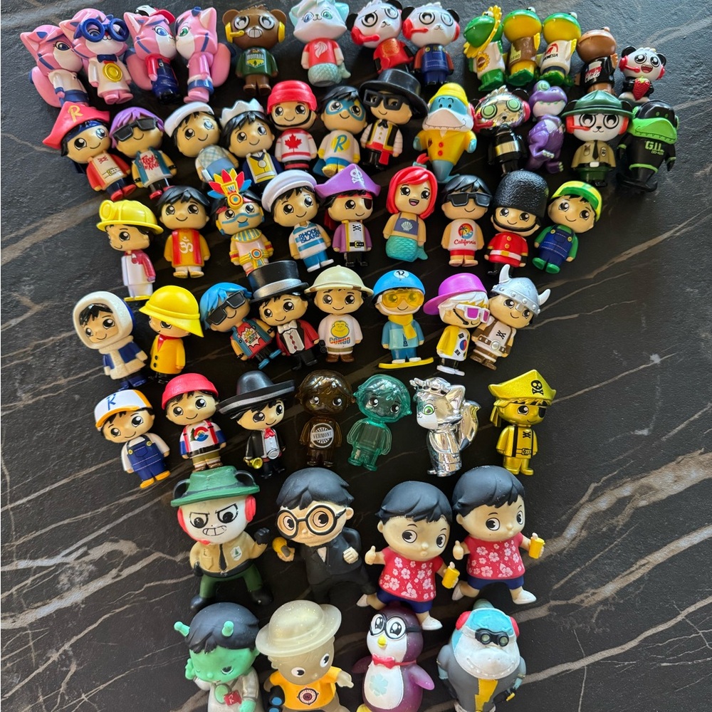 Ryan’s World Mini Figures and Squishies